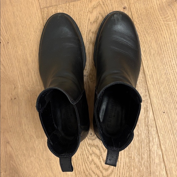 La Canadienne Sorento Waterproof Chelsea Boot - Picture 8 of 17